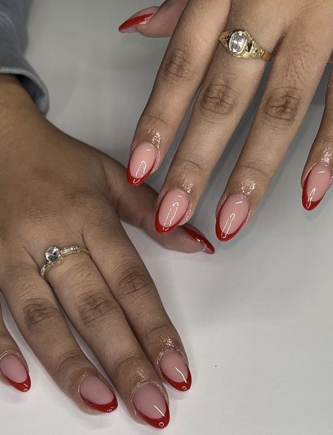 Red Oval French Tip, Red French Tip Nails Oval, Colored French Tips Almond, Almond Nails Red Tip, Pink And Red French Tip Nails, Red Tips Acrylic Nails, Almond Nails Red French Tip, Almond Red French Tip Nails, Red French Tip Nails Short