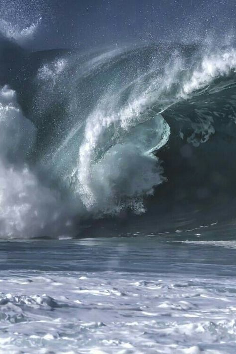 Wave Crashing, The Last Judgment, Big Wave Surfing, Surfing Pictures, Ocean Pictures, Stormy Sea, Surfing Waves, Water Waves, Sea Waves