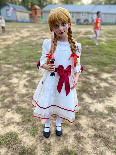 The Conjuring Halloween Costume, Annabelle Doll Halloween Costume, Conjuring Halloween Costume, Anabelle Doll Costume, Annabelle Halloween Makeup, Annabelle Costume Makeup, The Conjuring Costume, Halloween Costumes Annabelle, Diy Annabelle Costume