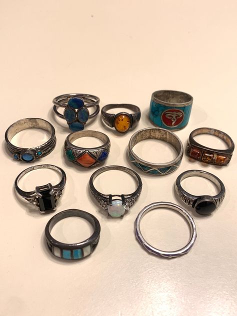 12 Vintage / Antique Sterling Silver Rings Some Native American Native American Accessories, Silver Rings Aesthetic Vintage, 2000s Rings, Vintage Rings Aesthetic, Vintage Rings Antiques, Ringe Aesthetic, Gold And Silver Jewelry Together, Vintage Rings Silver, Silver Rings Aesthetic