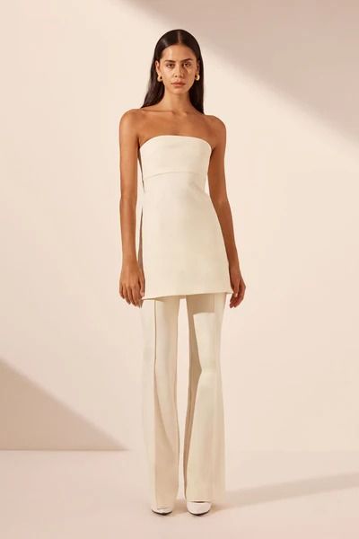 Bridal Dresses - Shona Joy International – Page 3 Rehearsal Dinner Pants, Bridesmaid Pants, Rehearsal Dinner Attire, 2026 Wedding, White Ootd, Shona Joy Dress, White Dress Formal, Perfect White Tee, Shona Joy