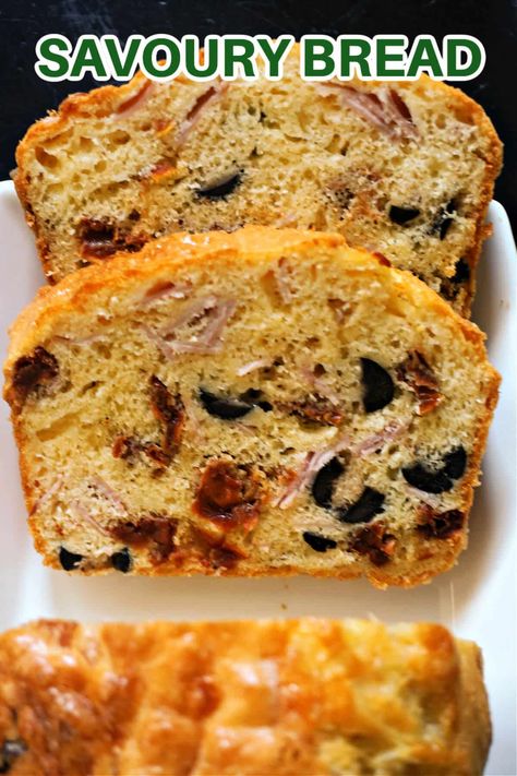 Savoury Bread with no yeast added, a delicious appetizer for every party or celebration. This savoury loaf cake is made with ham, cheese, olives and sundried tomatoes which makes it the perfect bite for a picnic or BBQ too, and it can be enjoyed pretty much any time of the day. Savoury Loaf Cake, Spinach Brownies Recipes, Bread With No Yeast, Savoury Loaf, Spinach Brownies, Dessert Loaf, Savoury Bread, Brownies Recipes, Campfire Desserts