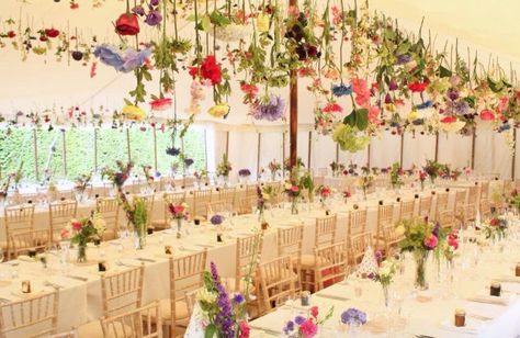 Love this!!! So pretty!! Hanging single stems creates such a stunning look!!! Banquet Style Wedding Reception, Hanging Flower Stems, Batanes Wedding, Marquee Design, Marquee Wedding Decoration, Hanging Floral Installation, Hanging Flowers Wedding, Marquee Decoration, Wedding Marquee