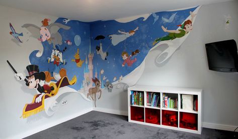 Peel back effect with favourite characters coming into the room, children's bedroom wall mural by Cheshire mural artists - One Red Shoe Disney Theme Bedroom Ideas, Disney Mural Painting, Disney Wall Painting Ideas, Disney Mural Bedroom, Disney Bedrooms Kids, Disney Wall Painting, Kids Wall Murals Painted, Disney Baby Room, Disney Kids Room