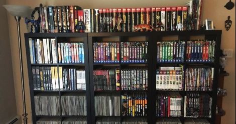 Steps for Organizing Your Comic Book Collection Comic Book Characters Female, Comic Book Bedroom, Comic Book Rooms, Comic Book Crafts, Joker Comic Book, Comic Book Makeup, Comic Book Nails, Comic Storage, Comic Book Font