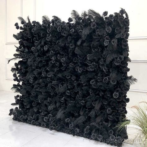 Dark And Dreamy Wedding, Black Flower Wall Wedding, Black Flower Wall Backdrop, Black Flowers Wedding Decor, Black Floral Backdrop, Black Roses Decor, All Black Party Decor, Black Backdrop Ideas, Black Decorations Party