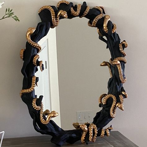 Brand New In Original Box Halloween Christian Siriano New York 25in Framed Mirror With Gold Snakes New Made Of Detailed Resin 25" Gold Tone Hardware Holes For Hanging Number One Seller Every Year Will Sell Out Quick!!!!!! Hand Mirror Wall Decor, Black Gothic Home Decor, Black Gold Halloween Decor, Snake Room Decor, Boujee Halloween Decor, Goth Salon Decor, Full Body Mirror Decor, Glam House Decor, Halloween Mirror Diy