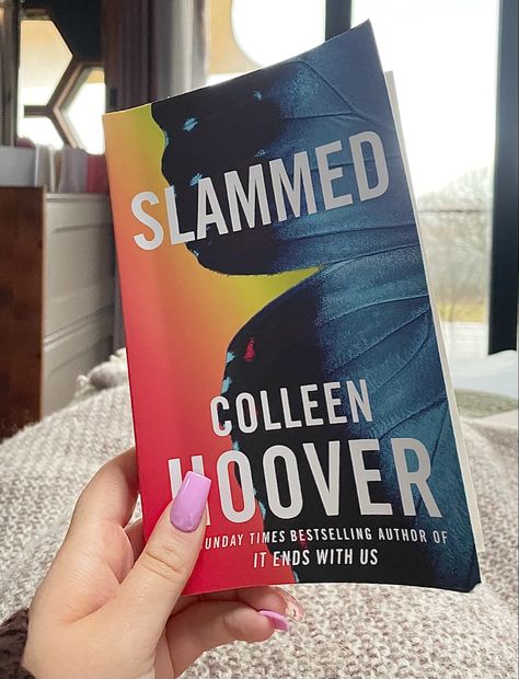 #colleenhoover #reading Slammed Book, Colleen Hoover Slammed, Slammed Colleen Hoover, Kindle Girlie, Slam Book, Books Fiction, Colleen Hoover Books, Recommended Books, Currently Reading