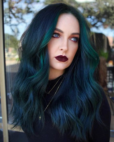 Black Hair With Vibrant Colors, Emerald And Blue Hair, Dark Fashion Colors Hair, Dark Blue And Teal Hair, Fun Winter Hair Colors, Alternative Hair Color Ideas For Brunettes, Emerald Balayage, Dark Teal Hair Ombre, Dark Blue And Green Hair