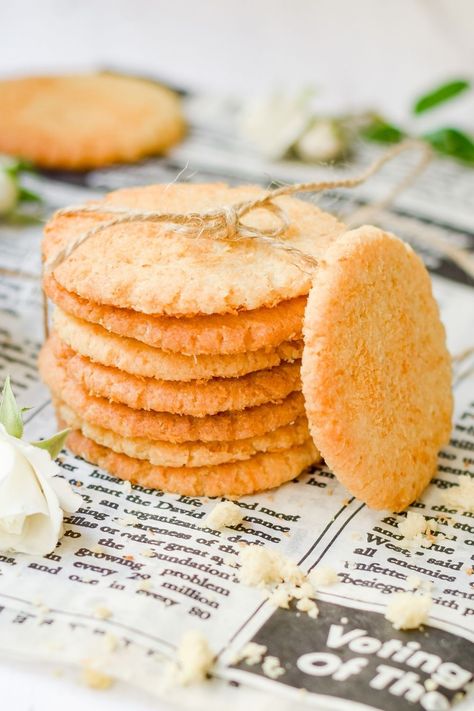 Crisp Coconut Cookies Crispy Butter Cookies 12 Tomatoes, Soft Coconut Biscuits, Tates Bake Shop Coconut Cookies Recipe, Coconut Crispy Cookies, Crisp Coconut Cookies, Crispy Coconut Cookies Recipes, Coconut Thins Cookies, Crunchy Coconut Cookies, Easy Coconut Cookies 3 Ingredients