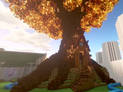 Minecraft Massive Tree, Minecraft Large Tree Build, Minecraft Huge Tree, Minecraft Creature Build, Big Minecraft Tree, Custom Trees In Minecraft, Big Tree Minecraft, Giant Tree Minecraft, Minecraft Forest Builds