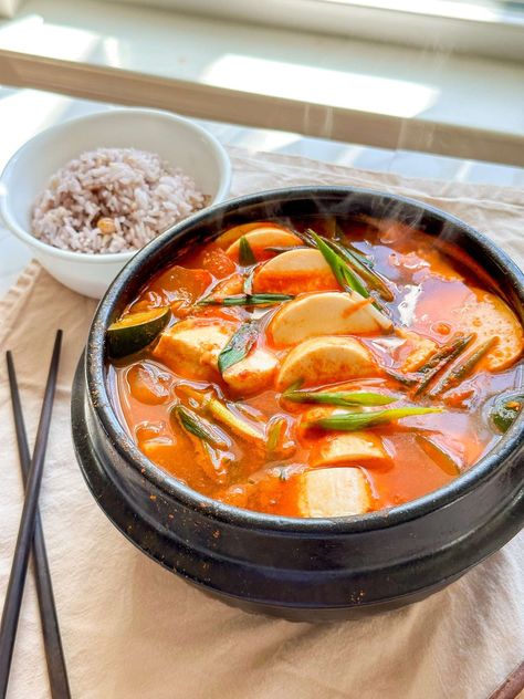 Gochujang Tofu Soup, Gochujang Potato Stew, Gochugaru Recipes, Gochujang Stew, Gochujang Jjigae, Gochujang Soup, Gojuchang Recipe, Recipes With Gochujang, Gochujang Recipes