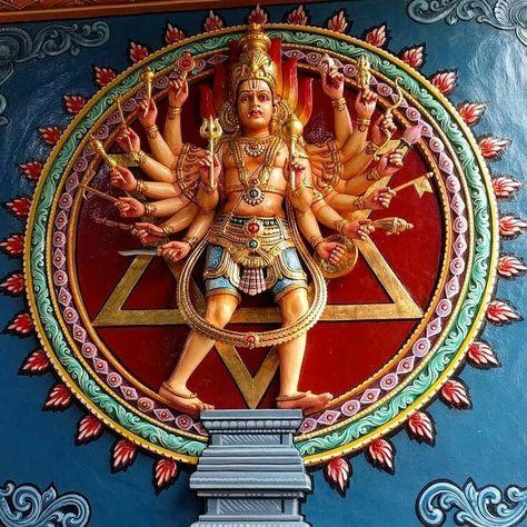 Jai Sudarshan Chakra Sudarshana Chakra, Lakshmi Narsimha, Sudarshan Chakra, Krishna Jayanthi, God Pic, Shri Hari, Devi Images Hd, Temple India, Indian Temple Architecture