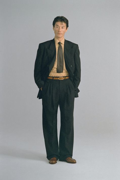 Soshiotsuki Tokyo Spring 2025 Collection | Vogue Tokyo Spring, Formal Dresses For Men, Armani Suits, Smart Casual Menswear, 90s Men, 80s Mens, Power Dressing, Sharp Dressed Man, Japanese Men