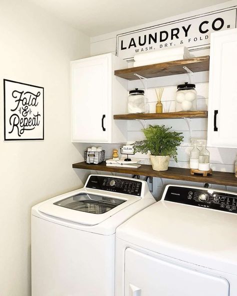 27 Laundry Room Shelving Ideas for an Organized Space Laundry Room Decor Ideas, Laundy Room, Laundry Room Update, Laundry Room Ideas Small Space, Small Laundry Room Makeover, Laundry Room Wallpaper, Tiny Laundry Rooms, Dream Laundry Room, Laundry Room Closet