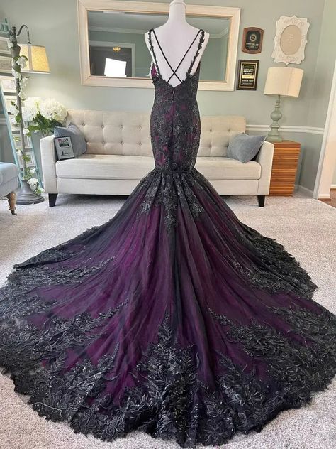 2 in 1 Black&Purple Wedding Dresses Mermaid Gothic Spaghetti Strap Bridal Gowns | eBay Black And Purple Wedding Dress, Black Purple Wedding, Wedding Dress 2 In 1, Black And Purple Wedding, Purple Black Wedding, Royal Purple Wedding, Wedding Dress Reception, Dark Purple Wedding, Goth Wedding Dresses