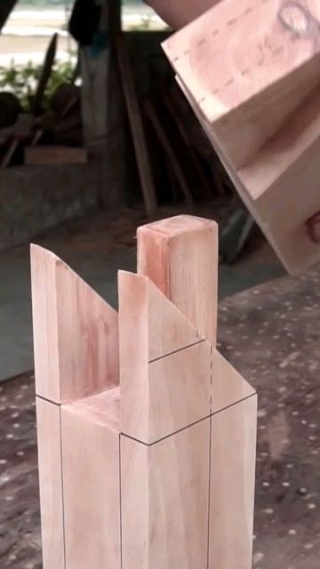 Wood Joints Corner, Easy Woodworking Projects Diy, Diy Beer, Diy Bench Outdoor, Mirror Frame Diy, Simple Projects, Wood Slice Crafts, Wood Joints, Small Woodworking Projects