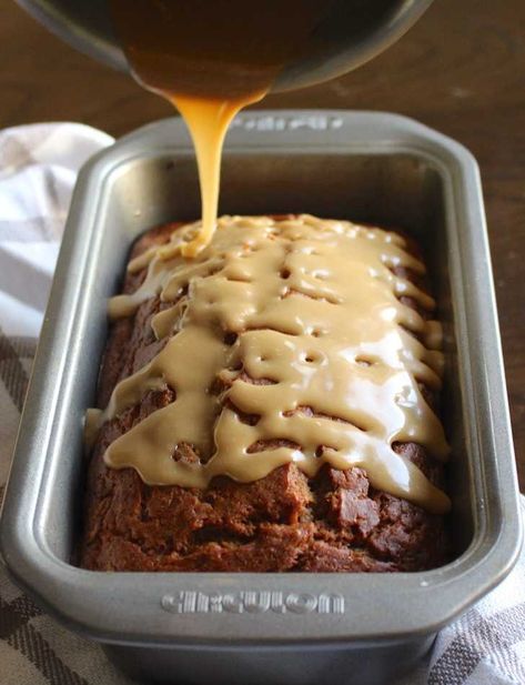 Salted Caramel Banana Bread, Caramel Banana Bread, Banana Bread Recipe Easy Moist, 12 Tomatoes Recipes, Easy Banana Bread Recipe, Southern Dishes, Chocolate Chip Banana Bread, Caramel Recipes, Homemade Caramel