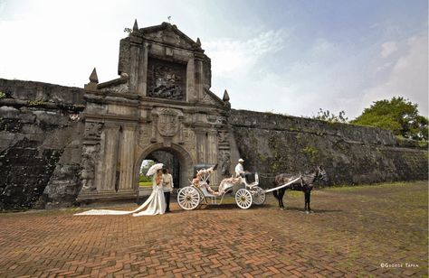 Fort Santiago, Manila, Philippines Prenup Ideas Philippines, Pre Nup Photoshoot, Vigan Philippines, Filipiniana Wedding Theme, Fort Santiago, Filipiniana Wedding, Top Honeymoon Destinations, Photoshoot Outdoor, Couple Engagement Pictures