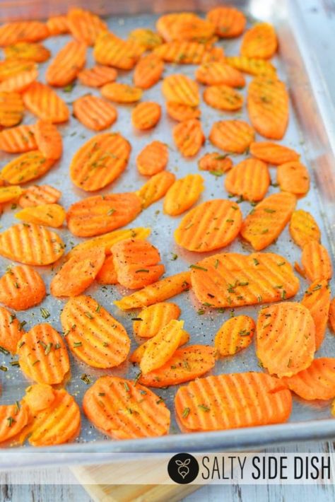 EASY Oven Roasted Carrots Recipe in 20 Minutes or Less! Cooking Carrots In Oven, Baked Carrot Chips, Carrot Side Dish, Carrots In Oven, Oven Roasted Carrots, Carrots Side Dish, Carrot Chips, Roasted Carrots Recipe, Carrots Recipe