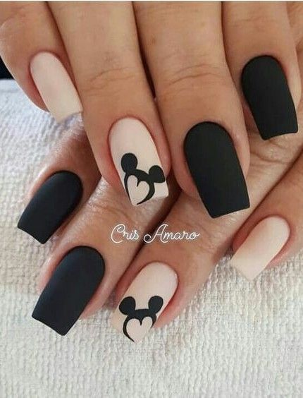 Disney Nails Acrylic Coffin Simple, Disney Short Nail Designs, Cute Disney Nails Short, Dark Disney Nails, Disney World Nails Acrylic, Short Disney Nails, Disney Themed Nails Acrylic, Easy Disney Nails, Disney Nails Short