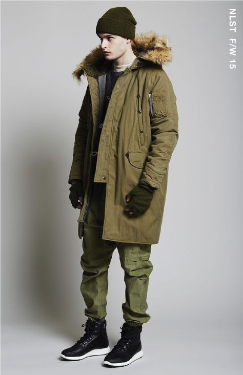 NLST F/W 15 MEN #NLST #FW15 #ARMY #menswear Parka Outfit Men, Green Parka Outfit, Mens Winter Parka, Apocalypse Clothing, Parka Outfit, Khaki Parka, Green Parka, Post Apocalyptic Fashion, Hunter Outfit