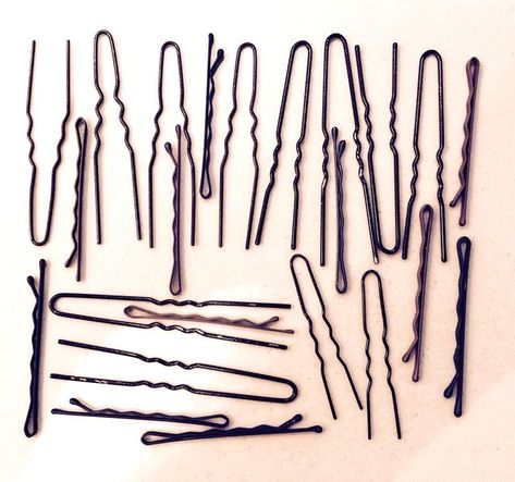 If you have a ton of bobby pins in every room of your home and you're only using them in your hair, you're missing out. Rockabilly Hair Tutorials, High Bun Hair, Bleached Hair Repair, Best Toothpaste, Food Decorations, Knot Braid, Rockabilly Hair, Pin Curls, Dramatic Eyes