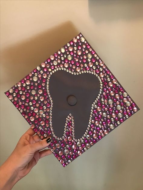 Pre Dental Graduation Cap, Dental Hygienist Graduation Cap, Graduation Cap Designs Dental, Dental Graduation Cap, Dental Hygiene Graduation Cap, Rdh Graduation, Dental Hygiene Graduation, Dental Hygienist Graduation, Dental Graduation