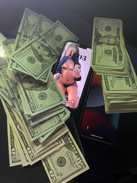 Anuel Aa Wallpaper, Money Vision Board, Money Girl, Mo Money, Money Pictures, Money On My Mind, Money Goals, Future Lifestyle, Manifesting Money