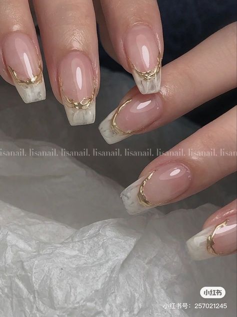 Elegant Touch Nails, Nails Bridesmaid, Nails For Bride, Wedding Nails Glitter, Casual Nails, Blush Nails, Classy Acrylic Nails, Wedding Nails For Bride, Nails Glitter