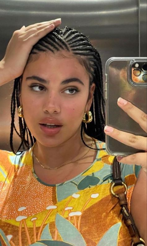 #aesthetic #outfit #ootd #fashion #casual #faces #mirrorselfies French Braids, Braided Cornrow Hairstyles, Braids Hairstyles Pictures, Protective Hairstyles Braids, Hairdos For Short Hair, Box Braids Styling, Pretty Braided Hairstyles, Dope Hairstyles, Cornrow Hairstyles