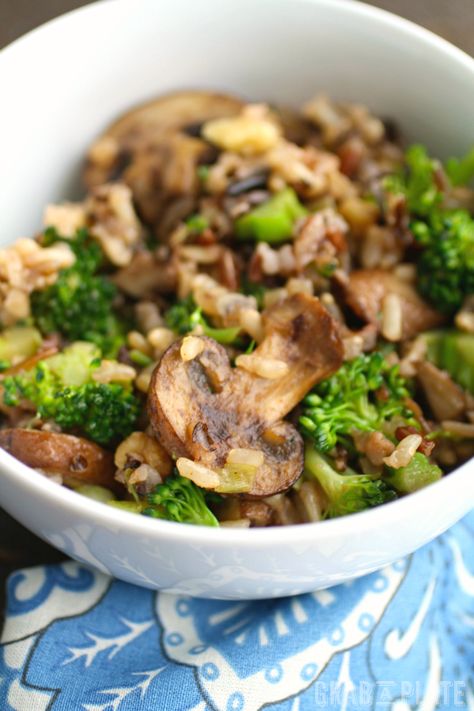 Wild Rice Mushroom, Dish Sides, Wild Diet, Broccoli Skillet, Vegetable Entrees, Continental Food, Mushroom Broccoli, Wild Rice Recipes, Rachel Khoo