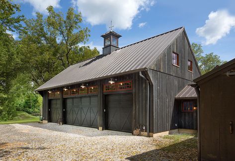 Old Farm House 2017 Old Black Barn | Finish Line Building Metal Building Ideas Garages, Black Metal Barn, Farm Garage, Barn Style Garage, Tractor Barn, Exterior Barn Doors, Plan Garage, Garage Guest House, Barn Apartment