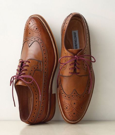 Necessity Shoes, Shoes Essential, Style College, Johnston And Murphy Shoes, Essential Fashion, Vintage Man, Brown Dress Shoes, Mens Fashion Blog, Simple Shoes