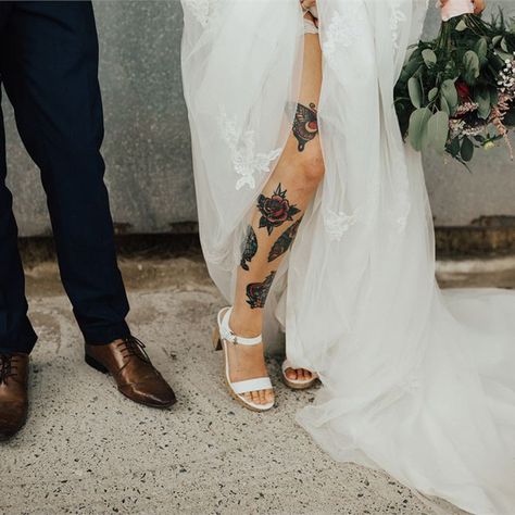 Tattoo At Wedding, Tattooed Bride Classy, Tatted Bride, Lots Of Tattoos, Edgy Elopement, Alternative Wedding Theme, Tattooed Brides, Tattoo Bride, Bridal Hair Half Up Half Down