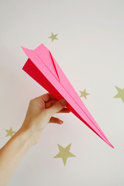 Paper Airplane Instructions - Childhood Magic How To Build A Paper Airplane, How To Fold A Paper Airplane, Paper Airplanes How To Make, Paper Airplane Instructions, Paper Airplanes Instructions, Easy Origami Heart, Origami Butterfly Easy, Classic Paper, Kid Games