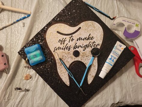 Pre Dental Graduation Cap, Future Dentist Graduation Cap, Dental School Graduation Cap, Dental Hygiene Cap Decoration, Dental Assistant Grad Cap, Dentist Graduation Pictures, Dental Cap Decoration, Dental Hygienist Graduation Party, Dental School Graduation Pictures