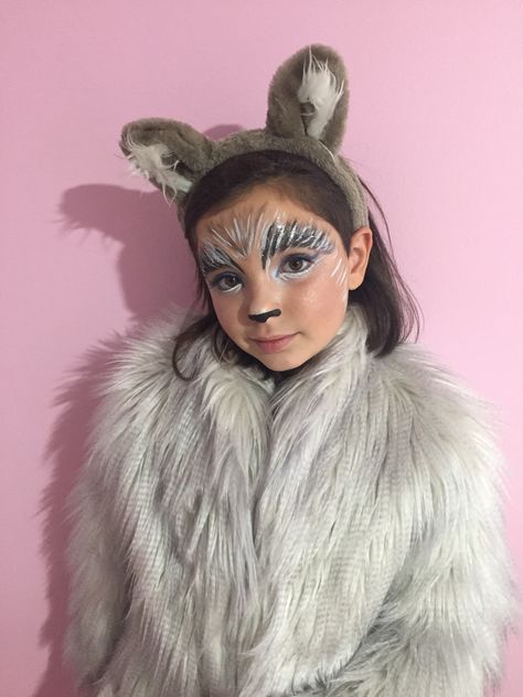 Kids Wolf Face Paint, Wolf Makeup Kids, Wolf Face Paint Easy, Easy Wolf Makeup, Wolf Face Paint, Kids Halloween Face, Face Painting Halloween Kids, Wolf Makeup, Narnia Costumes