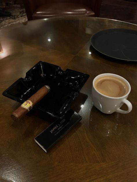 Coffee And Cigars Aesthetic, Cigars And Coffee, Expensive Champagne, Cohiba Cigars, Good Cigars, Cigars And Whiskey, Aesthetic Love, Old Money Aesthetic, Sweet Breakfast