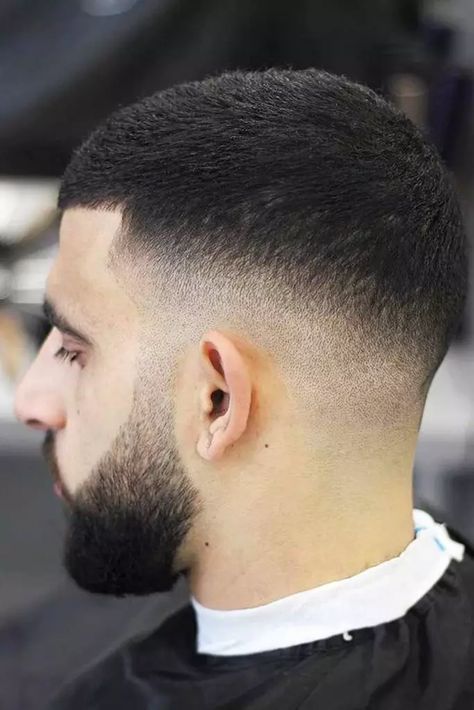 High Taper Fade Haircut: 36 Ideas to Give You a Polished Look Taper Fade Afro, High Taper Fade, Buzz Cut Styles, Mid Skin Fade, Fade Haircut Designs, Buzz Haircut, Low Taper Fade Haircut, Mid Fade Haircut, High Taper