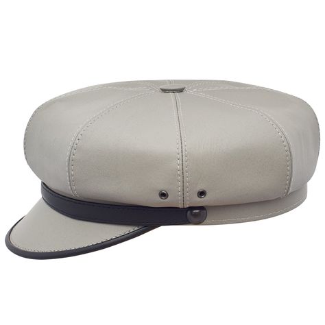 A vintage, Harley style, motorcycle hat made of 100% high quality natural leather. Genuine leather and small ventilation eyelets on the sides make this headgear a very breathable one. Inside the 8 panels crown there is a viscose lining and a leather sweatband. On the sides of the crown there are decorative buttons. This model is inspired by retro motorcycle headgears, Harley style caps. A good choice not only for driving a cruiser motorbike, but also for everyday use. This cap is available in bi Spirit Fingers, Mode Punk, Moto Vintage, Happy Clothes, Retro Motorcycle, Style Punk, Newsboy Cap, Vintage Motorcycle, Decorative Buttons