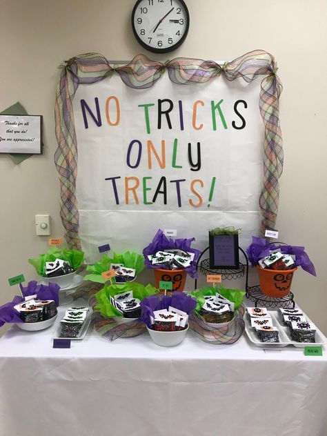 Halloween Teacher Snack Cart, October Pto Ideas, Fall Themed Employee Appreciation, October Appreciation Ideas, Monthly Teacher Treats, Teacher Treats Staff Appreciation Cute Ideas, Crew Appreciation Ideas, Principals Month Gift Ideas, October Treats For Teachers