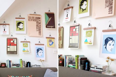 Genius! Use wooden pant hangers to display your art. Poster Hanging Ideas, Summer Posters, Displaying Photos, Pants Hangers, Hang Artwork, Poster Hanging, Frame Hangers, Hanging Ideas, Hang Art