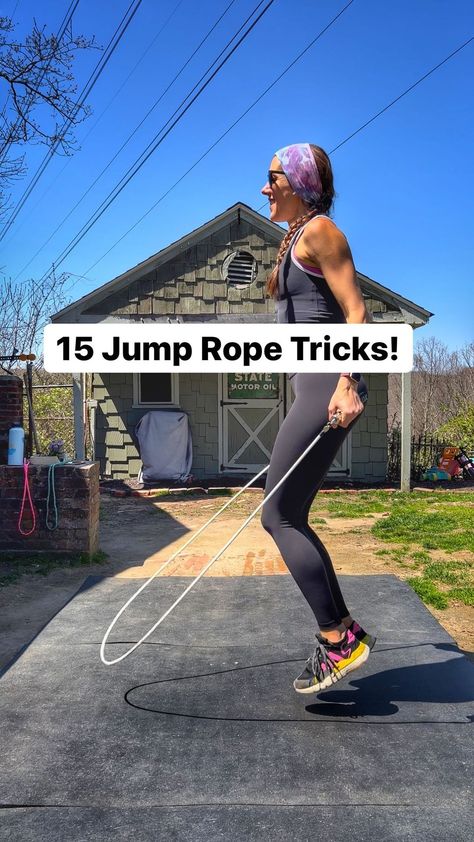 Skipping Rope Tricks, Jump Rope Footwork, Jump Rope Tricks, Skipping Workout, Best Jump Rope, Jump Rope Workout, Short Person, Teeter Totter, Double Unders