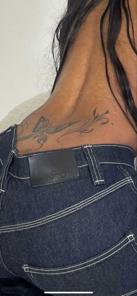 Back Tattoo Of Woman, Lower Back Tattoo Ideas For Women, Side Tummy Tattoos For Women, Lower Back Tattoo Black Women, Mini Hip Tattoos Women, Lower Back Name Tattoos, Big Lower Back Tattoos For Women, Tramp Tattoos Lower Backs, Tattoo On Booties