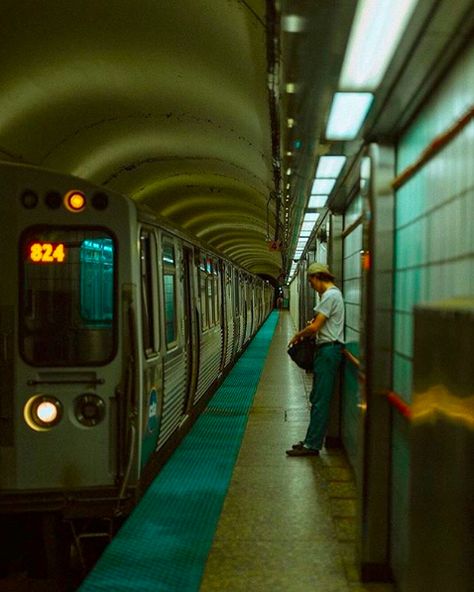 120 Film, Hutch, Film Photography, Realism, Chicago, Train, Magazine, Road, Film