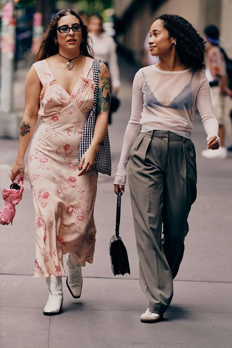 New York Fashion Week Street Style, The Best Street Style, Best Street Style, Spring Street Style, Cool Street Fashion, Spring 2023, Fashion Week Street Style, Street Style Looks, Looks Style