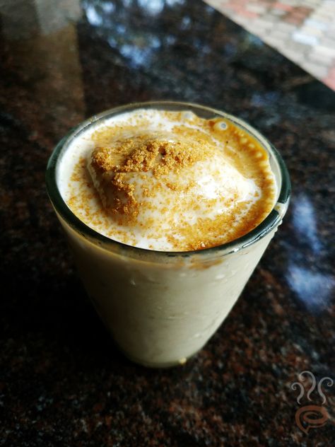 Horlicks Drink, Horlicks Recipes, Papaya Milkshake, Fruit Milkshake, Milkshake Recipe, Vegetarian Curry, Small Banana, Milkshake Recipes, Chicken Shawarma