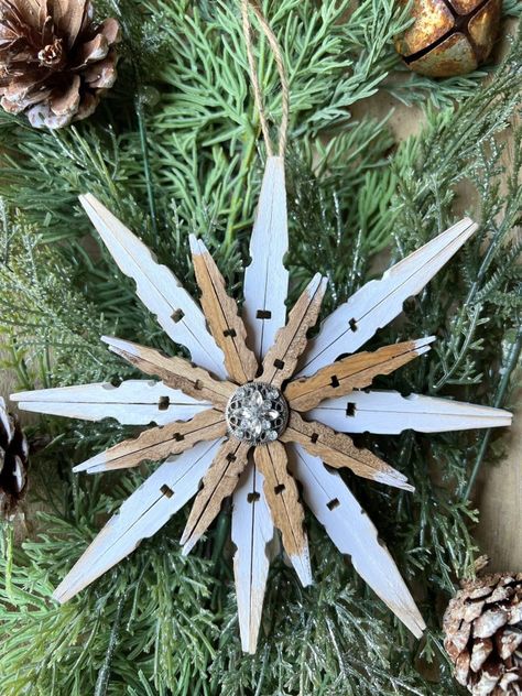 DIY Clothes Pin Snowflake Ornament - Creating Through Chaos Snowflake Ornament Craft, Clothespin Stars Snowflake Ornaments, Close Pin Snowflakes, Clothes Pin Stars, Clothes Pin Snowflakes Diy, Clothes Pin Christmas Crafts, Clothes Pin Snowflakes, Clothespin Stars, Clothespin Snowflake