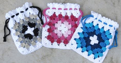 Granny Square Drawstring Pouch Crochet Granny Square Messenger Bag Free Pattern, Crochet Granny Square Drawstring Pouch, Small Granny Square Bag Pattern Free, Granny Square Pouch Pattern, Crochet Pouch Granny Square, Granny Square Pouch Free Pattern, Granny Square Drawstring Pouch, Small Granny Square Bag, Granny Square Drawstring Bag